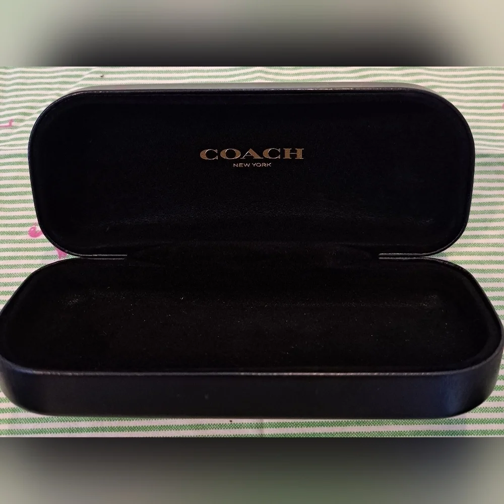 EUC Coach Black Leather Unisex Hard Shell Sunglass Eye Glasses Case w/ Cloth